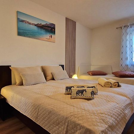 Apartmani Marija Baška Exteriör bild