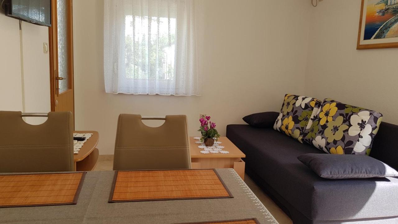 Apartmani Marija Baška Exteriör bild