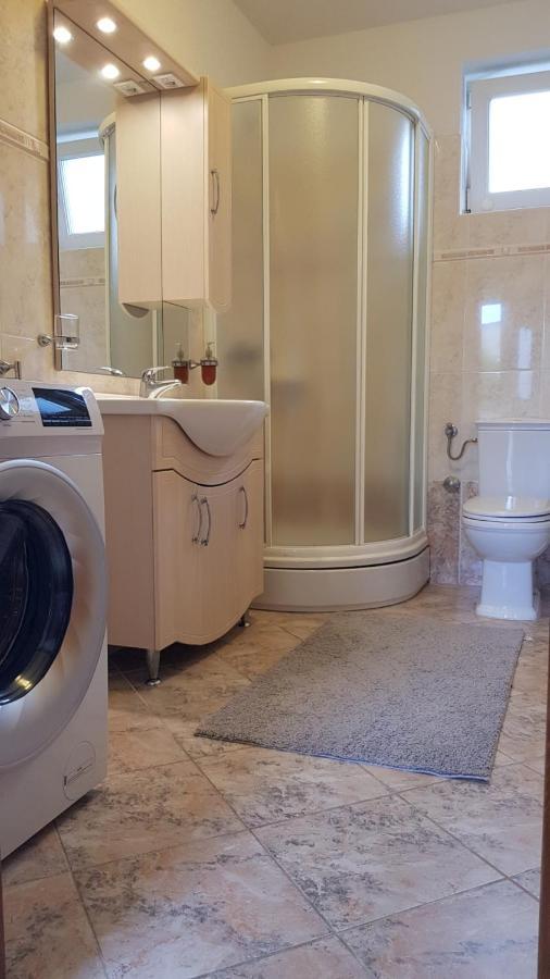 Apartmani Marija Baška Exteriör bild
