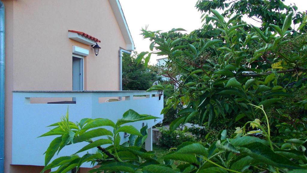 Apartmani Marija Baška Exteriör bild